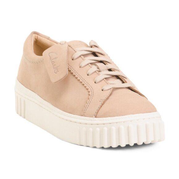 NEW CLARKS Suede Wide Mayhill Walk Comfort Sneakers - Picture 1 of 3